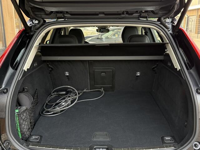 Volvo XC60 2.0 T6 Recharge AWD Plus Bright | Pano | Trekhaak | ACC |Stoelko