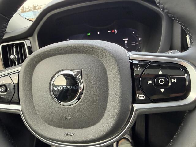 Volvo XC60 2.0 T6 Plug-in hybrid AWD Ultra Bright Luchtvering l Trekhaak l 360