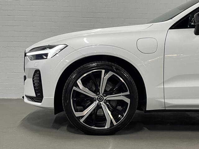 Volvo XC60 2.0 T6 Plug-in hybrid AWD R-Design Luchtvering | Trekhaak | Open dak | Adapt. cruise | Stuur-/stoelverwarming | Memory | Achteruitrij camera | Carplay