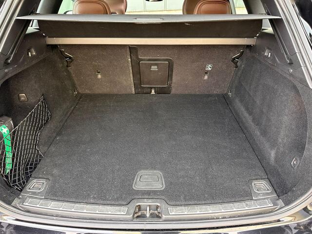 Volvo XC60 2.0 B4 Inscription | Panorama | Adaptive CC | Cam360 | HUD | Blindspot |