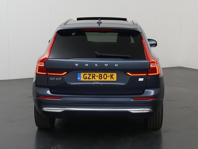 Volvo XC60 2.0 T8 Plug-in hybrid AWD Plus Bright | Panoramadak | Comfortstoelen | HUD | Harman/Kardon Audio | Ele. verstelbare stoelen + geheugen | 360 Camera | Apple CarPlay/Android Auto | Ele. wegklapbare trekhaak |