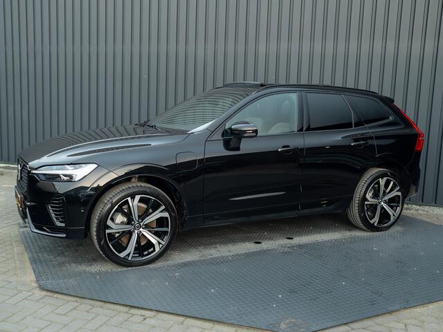 Volvo XC60 2.0 T6 Plug-in hybrid AWD Plus Dark | 360 Camera | Harman/Kardon | Trekhaak | Panodak | Dodehoek sensoren | Prijs Rijklaar!!