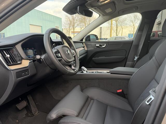 Volvo XC60 2.0 T8 Plug-in hybrid AWD Plus Dark