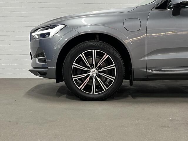 Volvo XC60 2.0 T8 Twin Engine AWD Momentum Pro Trekhaak | Massage | Stoelventilatie | Open dak | Stoelverwarming | Achteruitrij camera | Memory | Carplay | Leder