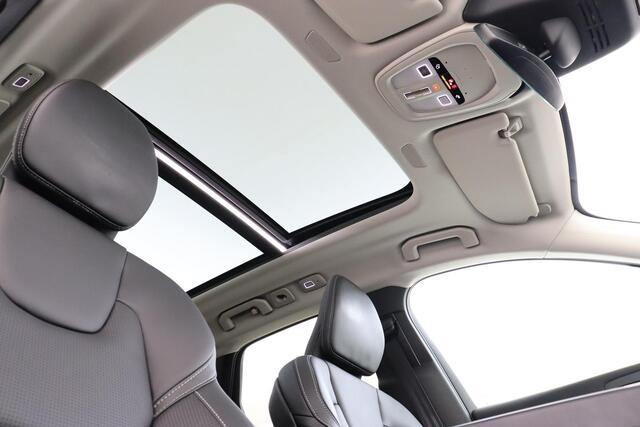 Volvo XC60 T6 PLUG-IN HYBRID AWD PLUS DARK -PANO.DAK|HARMAN/KARDON|GEVENT.LEDER|LUCHTVERING|HEAD-UP DISP.|360°CAM|ADAP.LED|TREKHAAK|21"