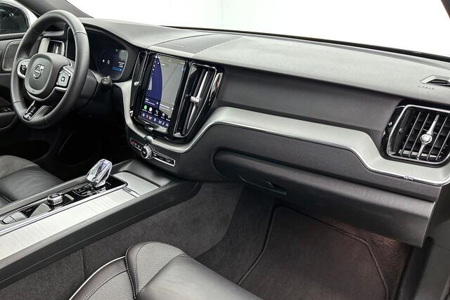 Volvo XC60 2.0 T6 Plug-in hybrid AWD Plus Dark Pano, 21"