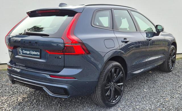 Volvo XC60 2.0 T6 PheV AWD Plus Black Edition Panoramadak - MY 2026 - 21" Wielen - Head up - Harman Kardon Audio - 360 Camera - Alarm - Climate - RG0R Interieur - Power seats met memory -Donkere hemel
