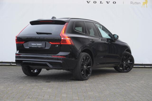 Volvo XC60 T6 350PK Plug-in hybrid AWD Ultra Black Edition / Navigatie / Adaptieve Cruise control / Head Up-Display / Panorama dak / Elektrische stoelen met geheugen / Stuurverwarming / Stoelverwarming v+a / 360 Camera /