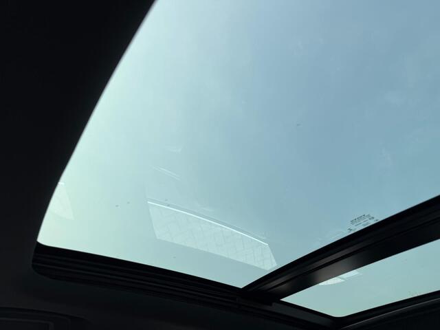 Volvo XC60 2.0 T5 FWD Polar+ | Standkachel | Panoramadak | Elektrische Stoelen | Stoelverwarming | Xenon | Trkehaak | Parkeer Camera |