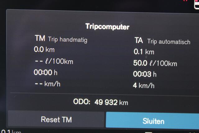 Volvo XC60 2.0 T6 PHEV hybrid AWD Core Bright LONG RANGE LEER PANO 49000KM!!!