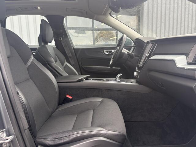 Volvo XC60 2.0 T8 AWD Momentum 360 cam I Adapt. cruise I Pano I All-in prijs!