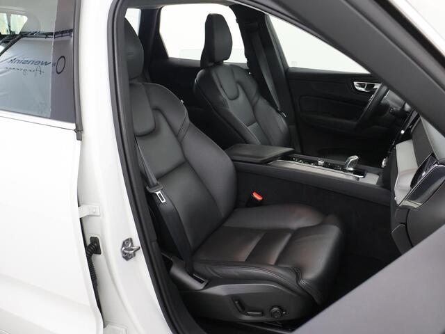 Volvo XC60 2.0 T8 Twin Engine AWD Inscription | Panoramadak | Lederen Interieur | Ele.verstelbare Comfortstoelen + Geheugen | Navigatie | Apple CarPlay/Android Auto | Camera | Adaptieve Cruise Control | Ele.kofferdeksel | Ele.wegklapbare Trekhaak |