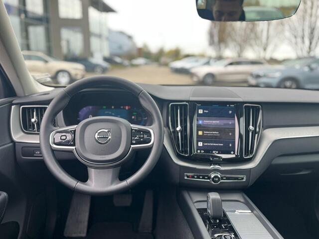 Volvo XC60 T6 Plug-in hybrid AWD Plus Dark | Panoramadak | Power Seats | Adaptive Cruise Control |