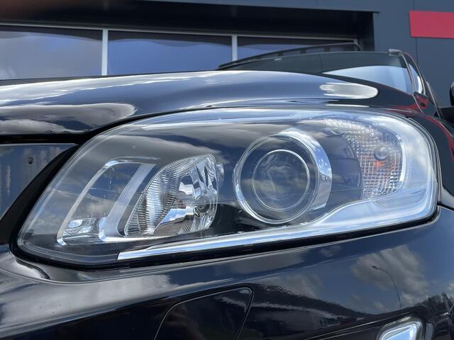 Volvo XC60 2.0 T5 FWD Polar+ Automaat - Navigatie - Stoelverwarming - Lederen bekleding