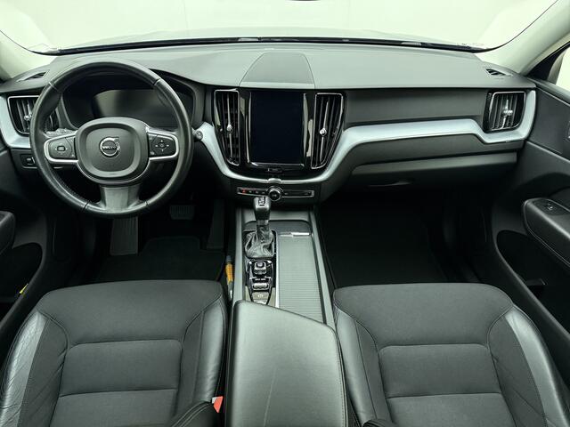 Volvo XC60 T5 252pk Momentum Pro / BLIS / Park assist camera / Pilot assist / Trekhaak / Stoelverwarming / Apple carplay /