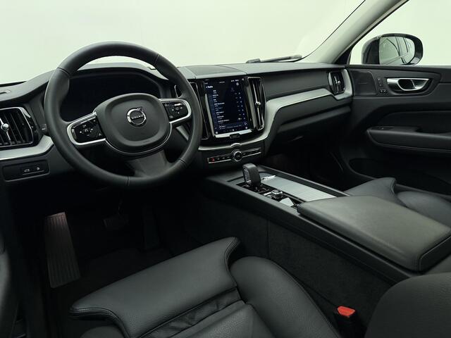Volvo XC60 T8 455pk AWD Ultra Dark / Luchtvering / 21'' / El. Trekhaak / 360 Camera / Head-Up / Panoramadak / El. Stoelen / Lederen Dashboard / Full-LED /