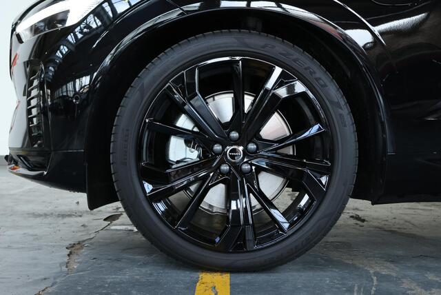 Volvo XC60 T6 Automaat Plug-in hybrid AWD Plus Black Edition | Luchtvering | Head-Up Display | Schuif/Kantel-Panoramadak | Harman Kardon Premium Audio | 21 inch Lichtmetalen Wielen | Volvo Guard Alarm |