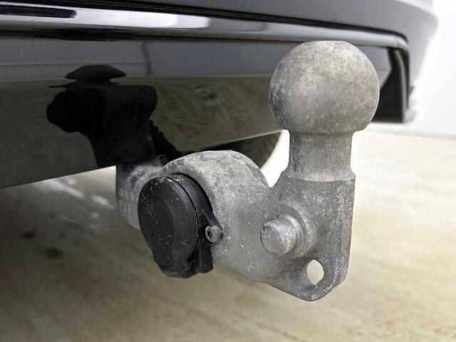 Volvo XC60 2.0 T6 AWD Plus Dark | Trekhaak | Panoramadak | Head-Up Display