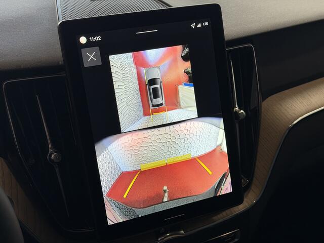 Volvo XC60 2.0 T6 AWD ULTRA DARK NIEUWE AUTO ELEK.TREKHAAK HARMAN KARDON HEADUP 360.CAM LEER SCHUIFDAK PHEV Plug in Hybrid ? Top Auto's Wijchen , Altijd een Ruim aanbod van Volvo's i BUSINESS / CORE / BRIGHT / DARK / ULTRA DARK / PLUS DARK / BLACK EDITION / ESSEN