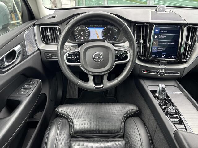 Volvo XC60 2.0 T8 Twin Engine AWD Inscription / Luchtvering / Trekhaak / Pano. dak / Massagestoelen / Elek. verstelbare stoelen / Voor+achter+stuur verwarmd / 360 camera / Head-up display / Polestar upgrade