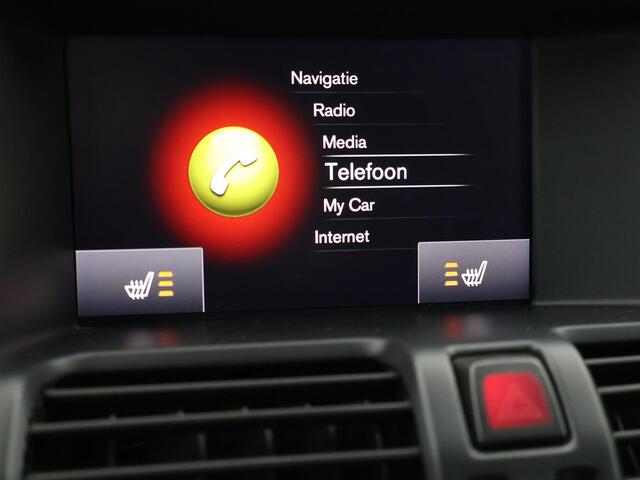 Volvo XC60 2.0 D4 190 PK AUT. R-DESIGN + TREKHAAK | MEMORY | SPORTSTOELEN | DIGITALE COCKPIT