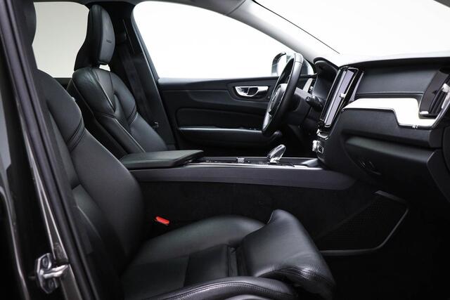 Volvo XC60 2.0 T8 Twin Engine AWD Inscription | PANORAMADAK | HEAD UP | HARMAN KARDON DAB | 360 CAMERA | TREKHAAK