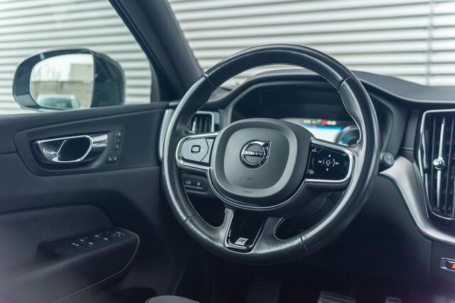 Volvo XC60 T8 Aut. R-Design Leder Parkeercamera Stoelverwarming 390pk