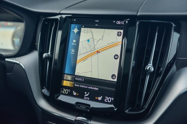 Volvo XC60 T8 Aut. R-Design Leder Parkeercamera Stoelverwarming 390pk