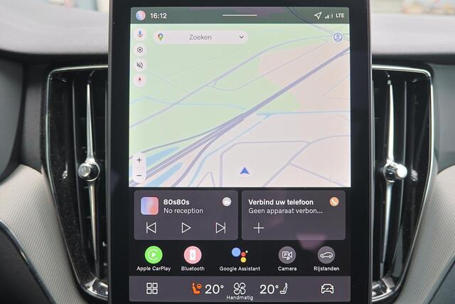 Volvo XC60 T6 Recharge AWD Plus Black Edition - Panorama/schuifdak - IntelliSafe Assist & Surround - 360º Camera - Harman/Kardon audio - Adaptieve LED koplampen - Verwarmde voorstoelen, stuur & achterbank - Parkeersensoren voor & achter - Elektr. bedienb. voorstoele