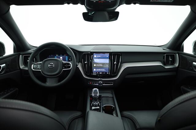 Volvo XC60 T8 Plug-in hybrid Plus Black Edition Luchtvering | Stoelventilatie | Elek. Trekhaak | Pano | Memroy seats | H&K Audio