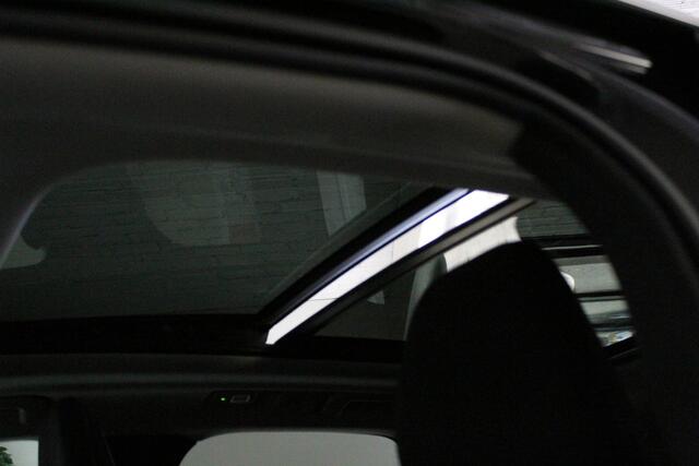 Volvo XC60 2.0 T6 Plug-in hybrid AWD Inscription Expression | PANO-DAK | CLIMA | STOEL+STUUR/VERW | NAVIGATIE | DAB | 19'LMV | CARPLAY |