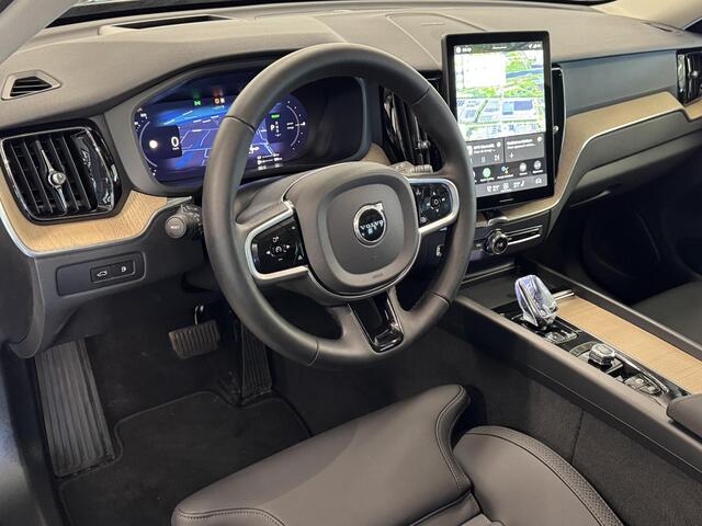Volvo XC60 2.0 T8 Plug-in hybrid AWD Plus Dark | Facelift | Pano | 360 Camera | Leer | Winterpakket | Harman Kardon ( Vestiging - Nieuwegein )