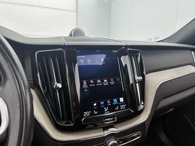 Volvo XC60 2.0 T8 | B&W | Trekhaak | Luchtvering | Stoelventilatie | Pano |