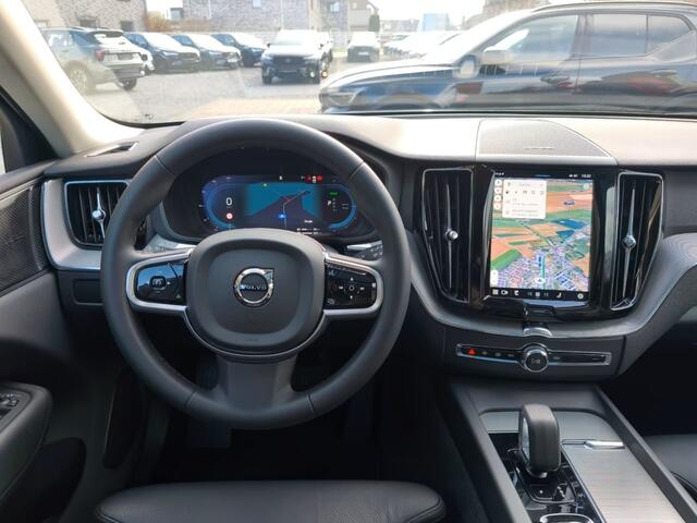 Volvo XC60 2.0 T8 Plug-in hybrid AWD Plus Dark (335kW/455PK) ** PANORAMA, ACC, VERW. ST, 21-inch LMV ** 1e EIG - UNFALLFREI ** ** INFORMEER OOK NAAR ONZE AANTREKKELIJKE FINANCIAL-LEASE TARIEVEN **