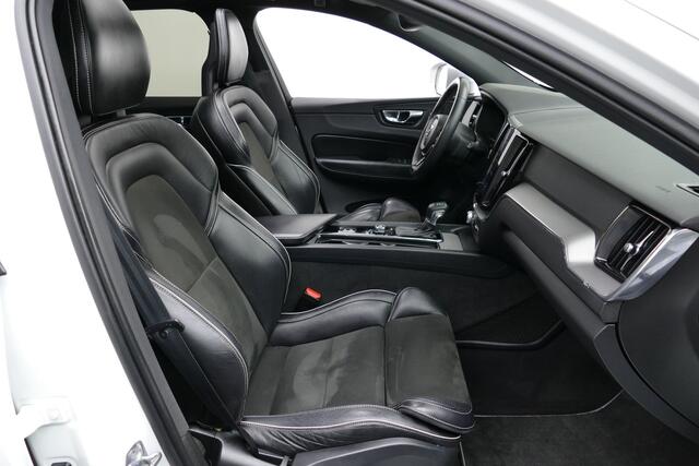 Volvo XC60 2.0 255pk T5 AWD R-Design. Panodak, Camera, Leer/Alcantara, 19"LMV, Haak 2400kg