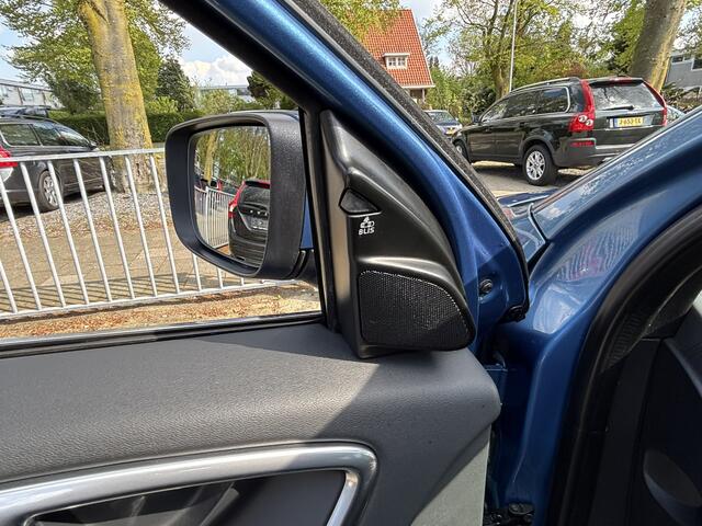 Volvo XC60 T6 AWD Summum Inscription ACC Pano