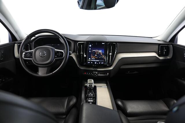 Volvo XC60 2.0 T8 Twin Engine AWD Inscription | Schuif-kanteldak | Memory seats | Pilot assist