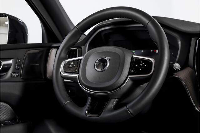 Volvo XC60 2.0 T8 Plug-in hybrid AWD Plus Black Edition - Facelift MY26 | S/K Panodak | Elek. Trekhaak | 360 Camera | Head-Up | Harmon/Kardon | Dig.Cockpit | Adapt.Cruise | Stoel-+Stuurverw. | NAV+App.Connect | Auto.Airco | LM 21" | 0120