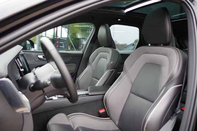 Volvo XC60 2.0 T8 Plug-in Hybrid 456 PK AWD Ultimate Dark, Panoramadak, 360 Camera, Sportstoelen