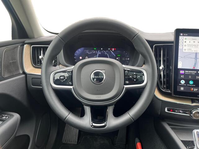 Volvo XC60 2.0 T6 Plug-in hybrid AWD Plus Dark