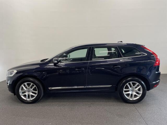 Volvo XC60 2.0 T5 FWD Polar+ Automaat Panoramadak Trekhaak Navigatie Camera Parkeersensoren Cruise Control Stoelverwarming Elektrische achterklep Memory stoelen Climate Control Lichtmetalen velgen