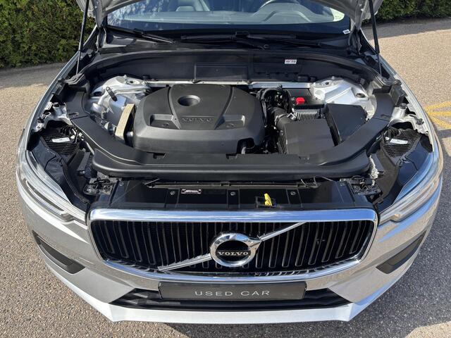 Volvo XC60 T5 Momentum Leder Automaat