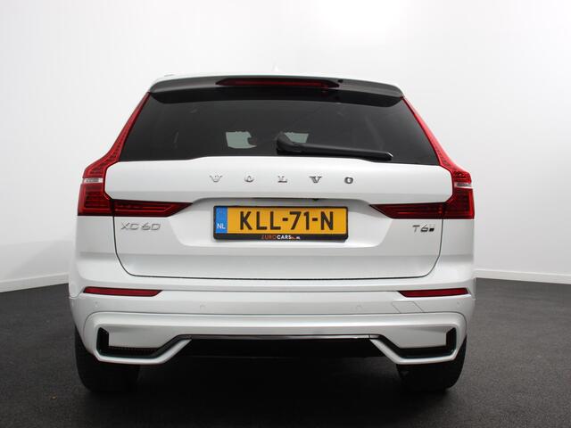 Volvo XC60 2.0 T6 Plug-in hybrid AWD Automaat Plus Dark Adaptieve cruise control Leder Navigatie Google Harman Kardon Panorama dak Lichtmetalen Velgen Dab Stoelverwarming Camera 360 Led Climate control Apple Carplay/ Android Auto