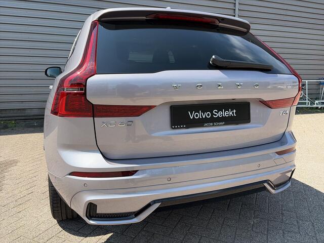 Volvo XC60 T6 Plug-in hybrid AWD Plus Dark / Panoramadak / 360 camera / Head up display / Trekhaak / 21" /