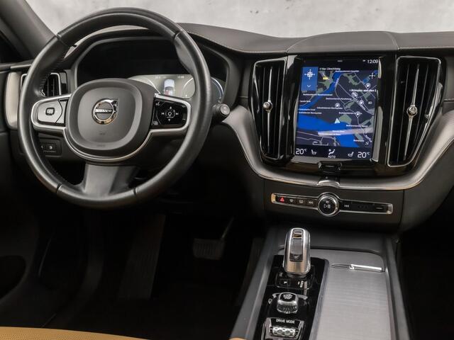 Volvo XC60 2.0 T8 Twin Engine AWD Inscription 391Pk Automaat (PANORAMADAK, STOELVERWARMING/KOELING, MEMORY SEATS, ZWART HEMEL, CAMERA, BRUIN LEDER, ELEK ACHTERKLEP, GETINT GLAS, NIEUWSTAAT)