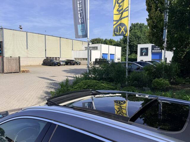 Volvo XC60 2.0 Recharge T8 AWD 390PKoPanooACCoCarplay