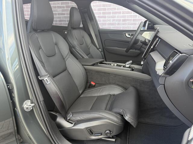 Volvo XC60 2.0 T8 Plug-in hybrid AWD Ultra Dark Exec. Ed. Edition | Luchtvering | 22" | Gelamineerd Glas | Bowers & Wilkins | Stoelmassage & Ventilatie | MY '27 |