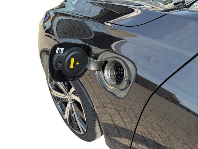 Volvo XC60 T8 Plug-in hybrid AWD Ultra Dark | Full Options