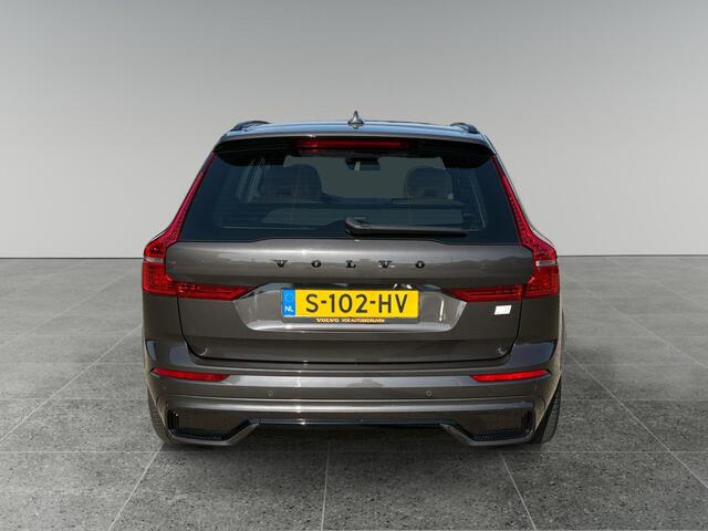 Volvo XC60 2.0 T6 Plug-in hybrid AWD Ultimate Dark | Luchtvering | Ventilatie+/Massage | 22'' LM | Trekhaak | BTW |