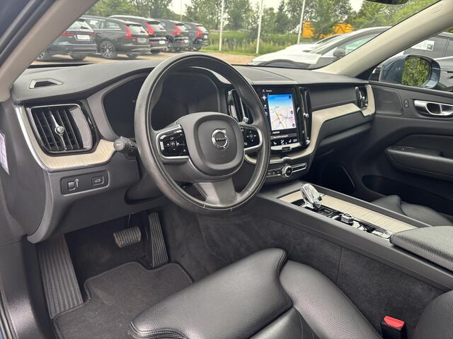Volvo XC60 B4 Inscription Leder Panodak Automaat